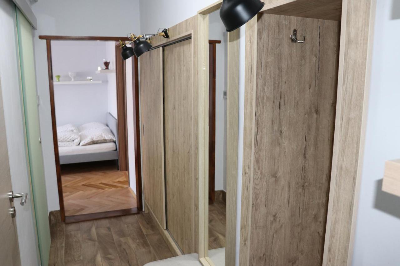 Ferienwohnung Petofi Apartman Szegedin Exterior foto