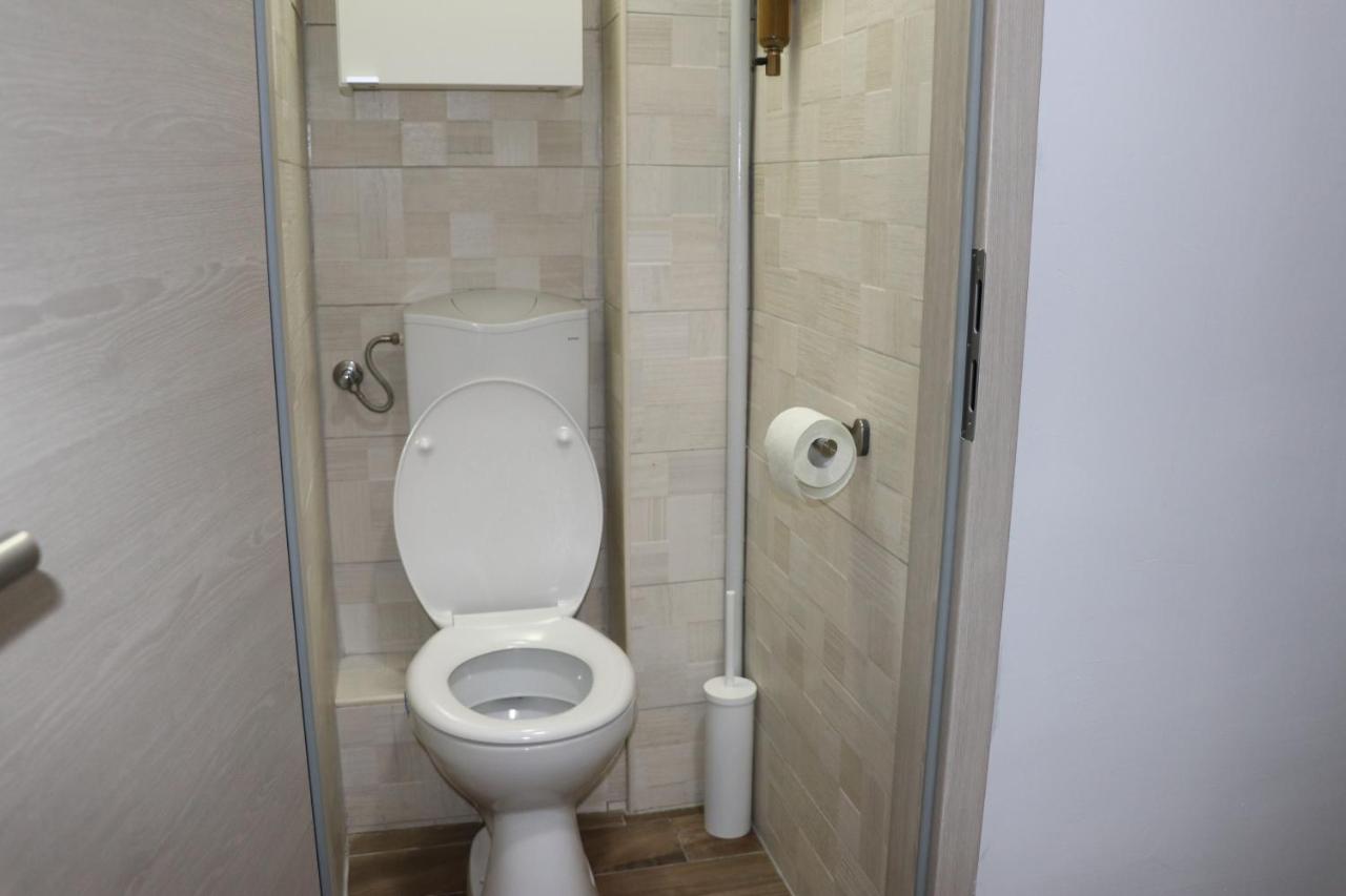 Ferienwohnung Petofi Apartman Szegedin Exterior foto