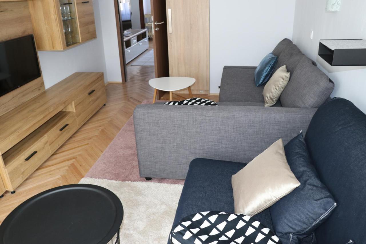 Ferienwohnung Petofi Apartman Szegedin Exterior foto